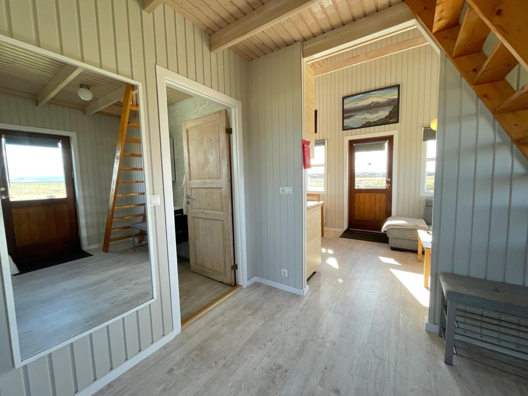 Eldhraun Holiday Home Киркьюбайярклёйстюр Экстерьер фото